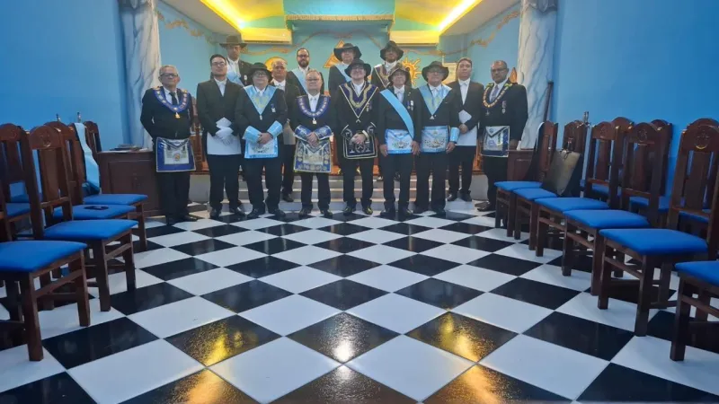 Noite de Sess&atilde;o Ordin&aacute;ria de Instru&ccedil;&atilde;o e Entrega de Comendas na ARLS Paes de Carvalho n&ordm; 2.196